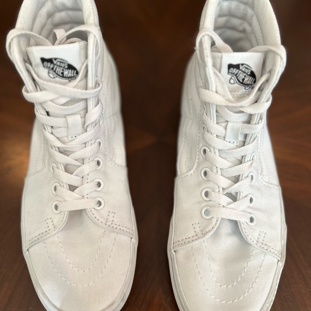 Vans Classic Sk8-Hi Shoe - White Canvas Sneakers